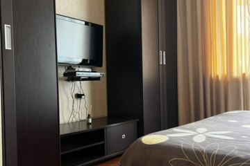4-к квартира, 100 м², 4/11 эт.