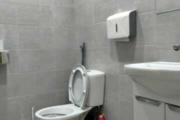 Помещение своб.назн., 100 м², 2/2 эт.